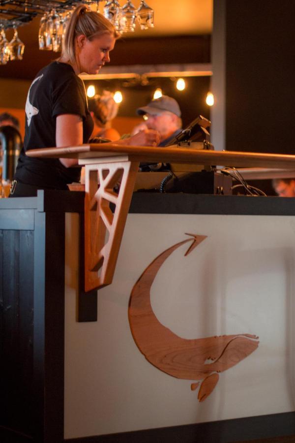 La Baleine Endiablee Microbrasserie Riviere-Ouelle Экстерьер фото